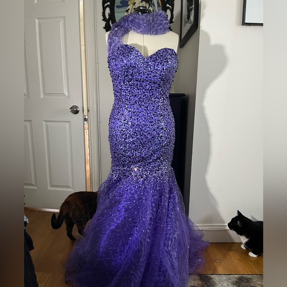 Gorgeous mermaid pageant prom gown, purple sequin leopard - Picture 1 of 5
